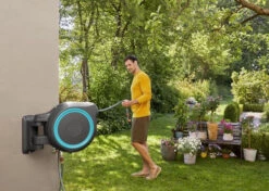 Dévidoir Automatique RollUp XL Mural - Gardena - 35 M De Tuyau Diam. 13mm -Pas Cher Jardinure Magasin 1554870 devidoir xl rollup gardena 3